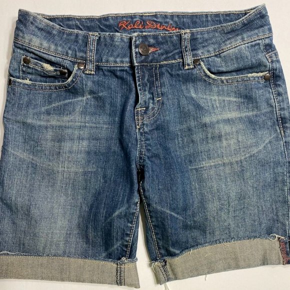 KALI DENIM CO. Ladies size 1 Denim Shorts Rolled Frayed cuff Size 1 XP Like New - Picture 1 of 3